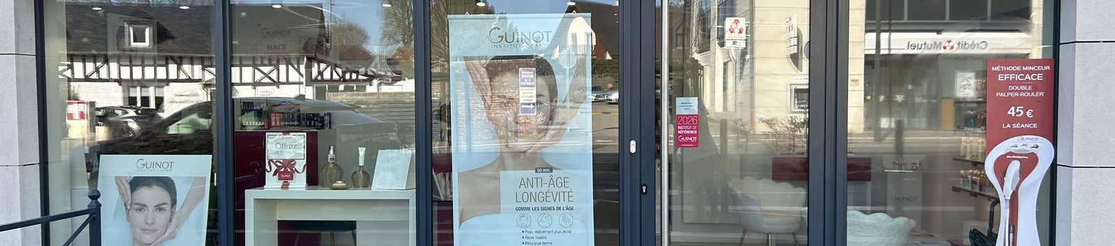 1772116243.0444devanture2.jpg